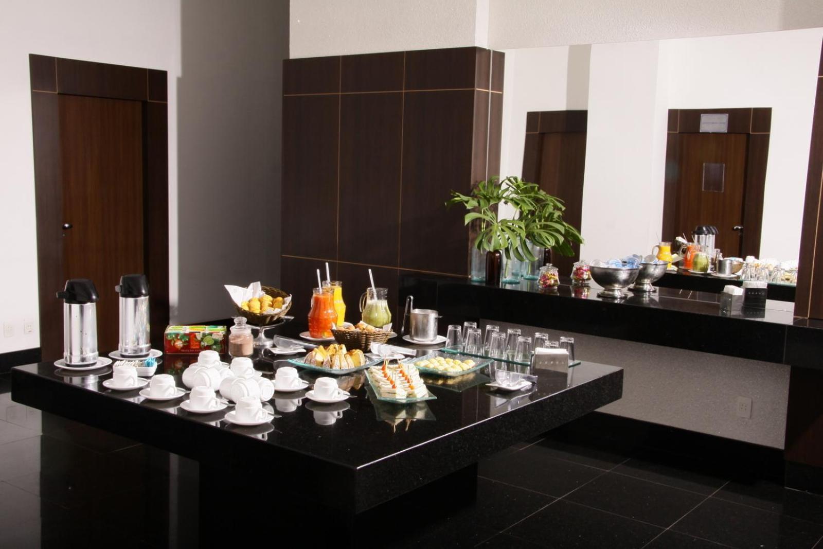 Piemonte Hotel Nova Lima Buitenkant foto